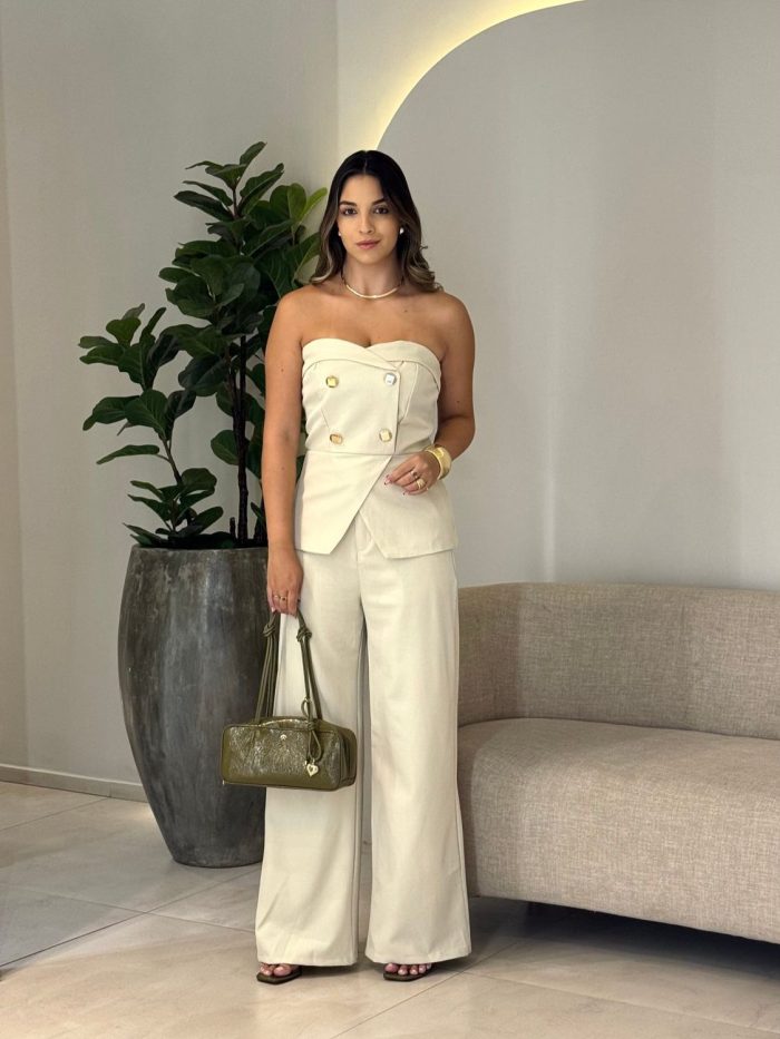 conjunto pietra nude